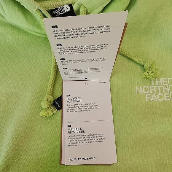 The North Face hoodie size large - Picture 8 of 9
